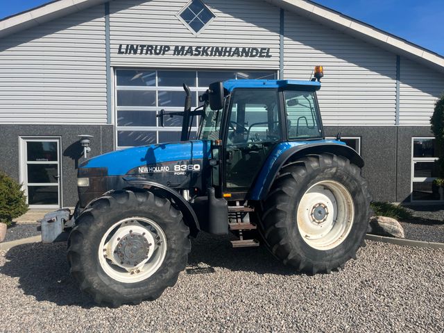 New Holland 8360
