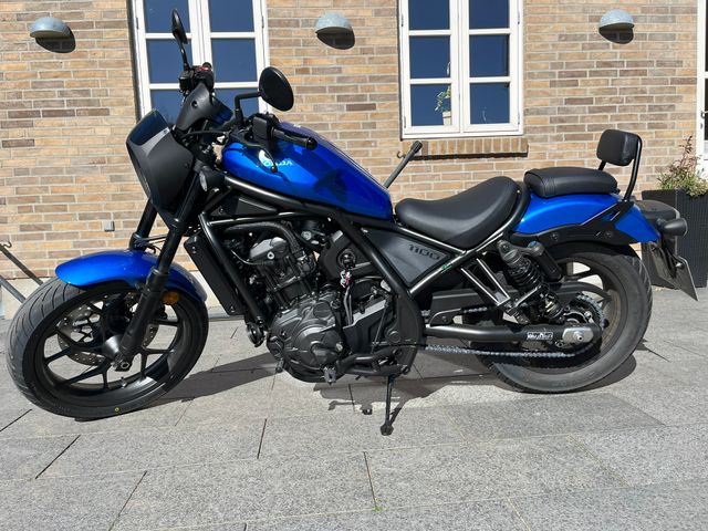 Honda 1100