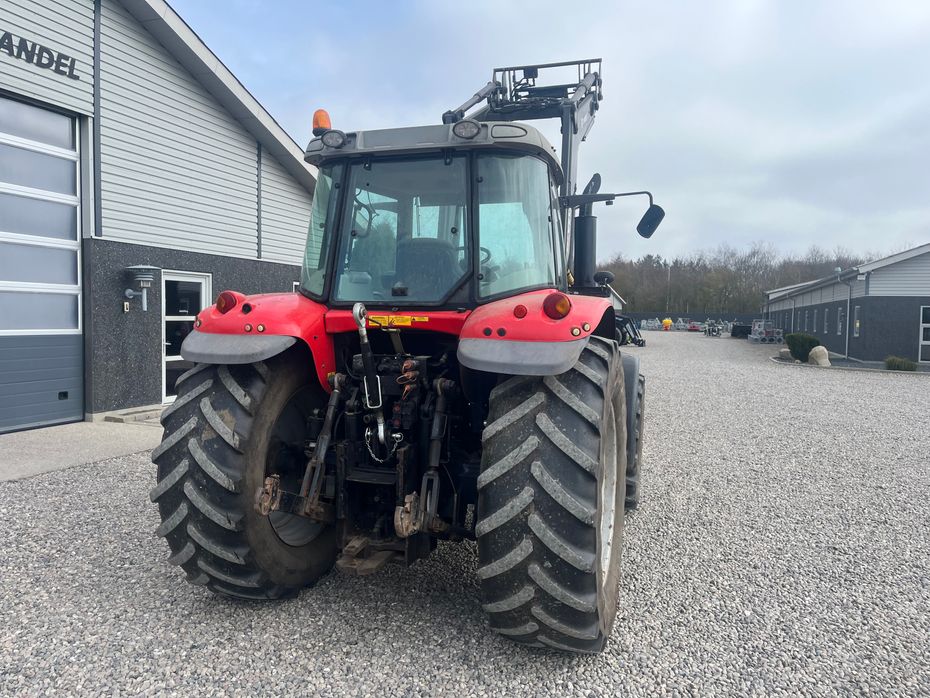Massey Ferguson 6480 Dyna 4 Med frontlift og frontlæsser - Traktorer - Traktorer 4 wd - 16