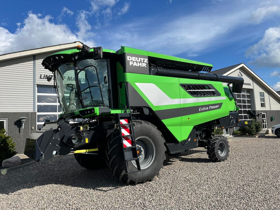 Deutz-Fahr C7206 With 24feed - 7.2m header. New and unused Combine together with 7.2m header - Høstmaskiner - Mejetærskere - 15
