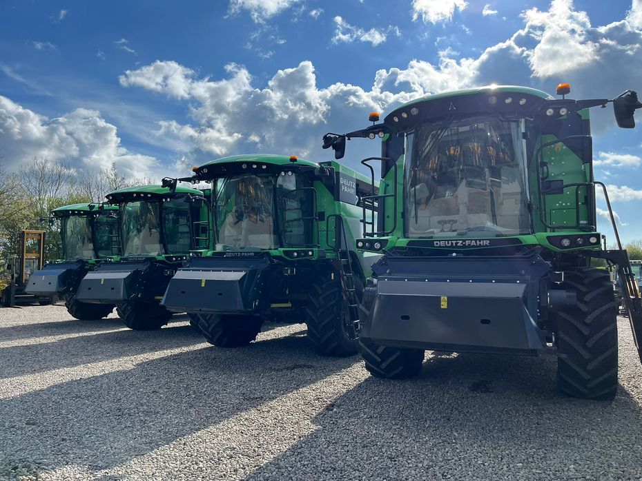 Deutz-Fahr C7206 With 24feed - 7.2m header. New and unused Combine together with 7.2m header - Høstmaskiner - Mejetærskere - 4
