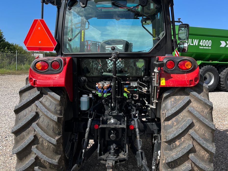 Case IH Farmall 65A - Traktorer - Traktorer 4 wd - 3