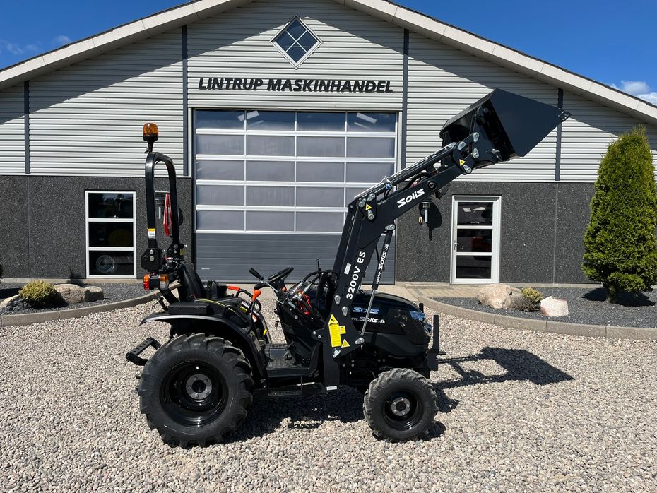 Solis S26 6+2 gearmaskine Limited Edition i sort med brede hjul og Fuldhydraulisk frontlæsser - Traktorer - Traktorer 4 wd - 14
