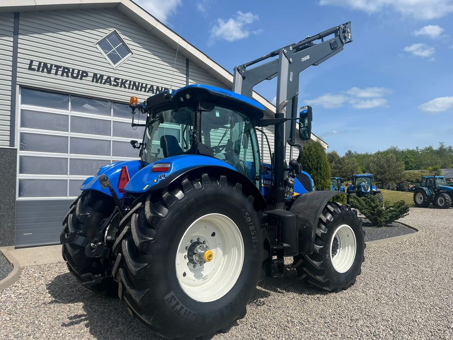 New Holland T7.270 AC med frontlift og frontlæsser - Traktorer - Traktorer 4 wd - 18