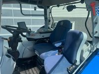 New Holland T7.270 AC med frontlift og frontlæsser - Traktorer - Traktorer 4 wd - 6