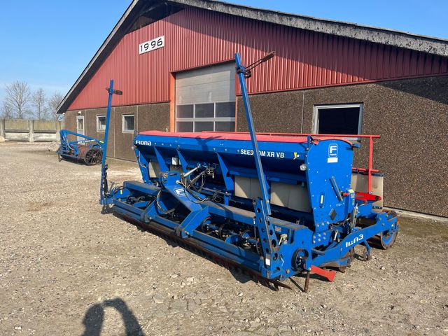 Fiona Seedcom XR-VB