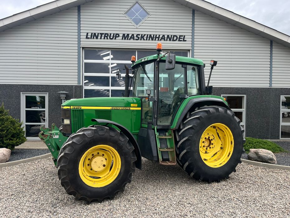 John Deere 6910 TLS, AutoQurd, Hjørnestops computer og frontlift - Traktorer - Traktorer 4 wd - 1