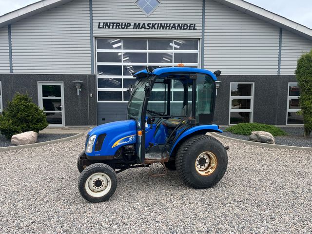 New Holland TC35DA