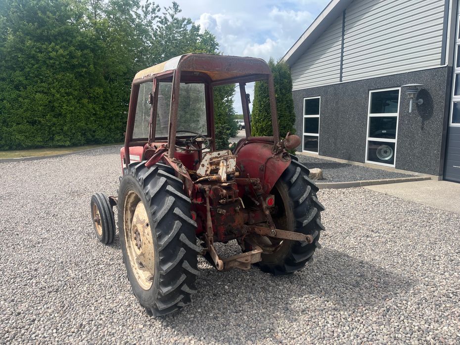 IH 434 - Traktorer - Traktorer 2 wd - 10
