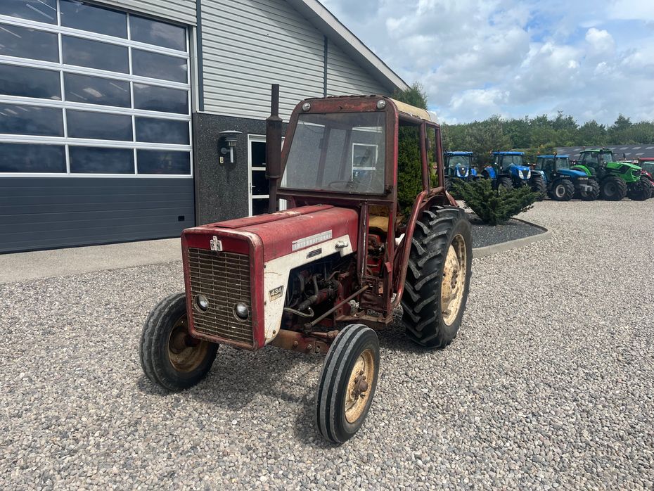IH 434 - Traktorer - Traktorer 2 wd - 7