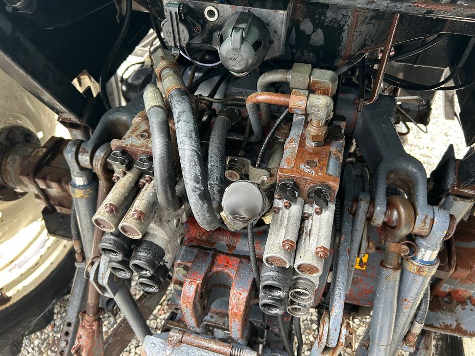 New Holland 7840 SLE turbo - Traktorer - Traktorer 4 wd - 13