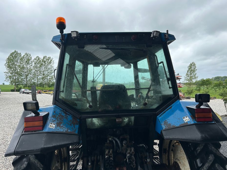 New Holland 7840 SLE turbo - Traktorer - Traktorer 4 wd - 11