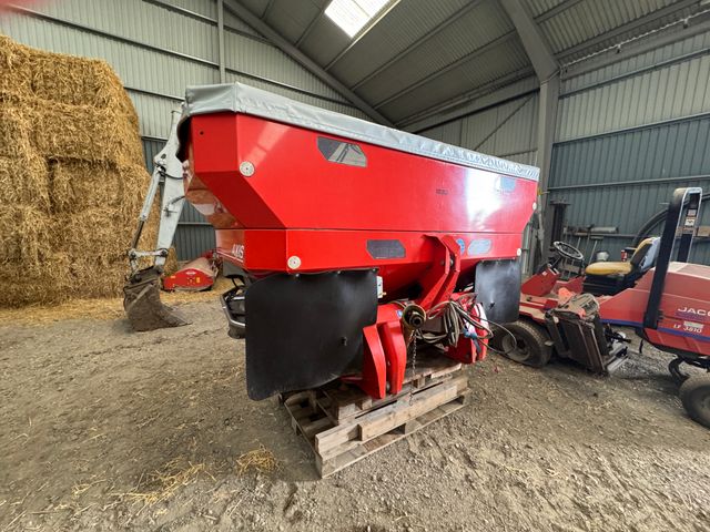 Kuhn RAUCH AXIS 30.1