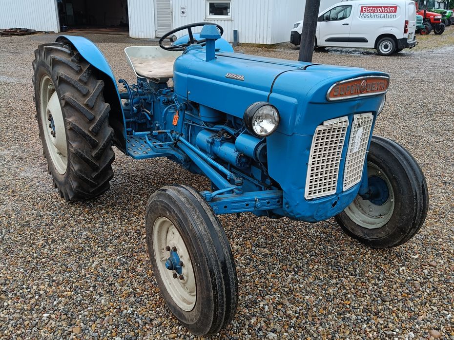 Fordson SUPER DEXTA - Traktorer - Traktorer 2 wd - 2