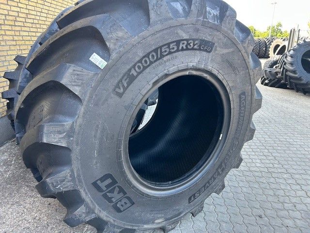 BKT 1000/55R32 VF - samme som 1050/50R32
