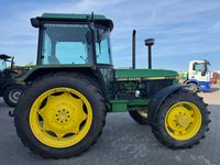 John Deere 2850 - Traktorer - Traktorer 4 wd - 6