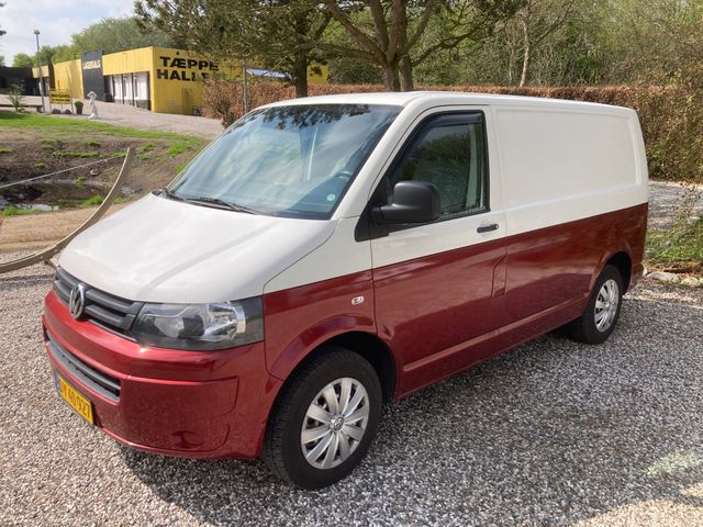 VW Transporter