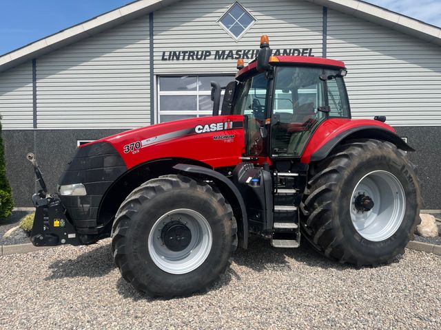 Case IH Magnum 370 CVX
