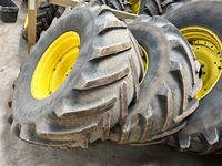 John Deere 6215R - Traktorer - Traktorer 4 wd - 6