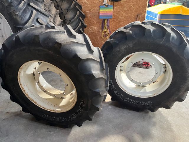 Goodyear 480/70-28