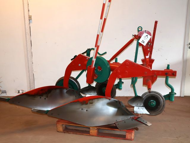 Kverneland MZ8
