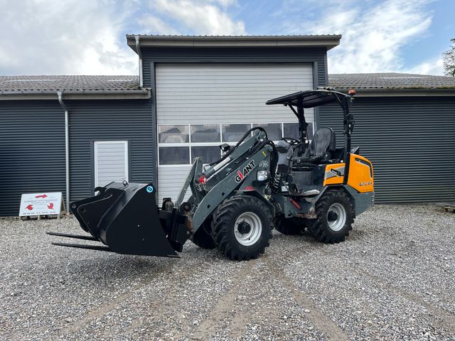 Giant G2700 HD PLUS