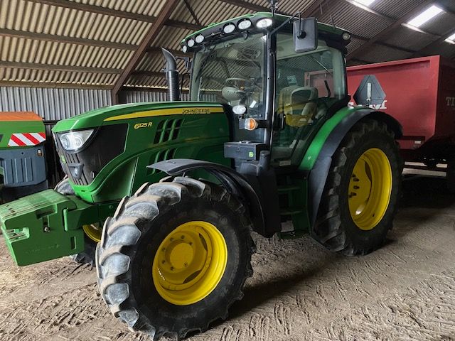 John Deere 6125R