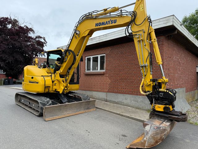 Komatsu PC88mr-8