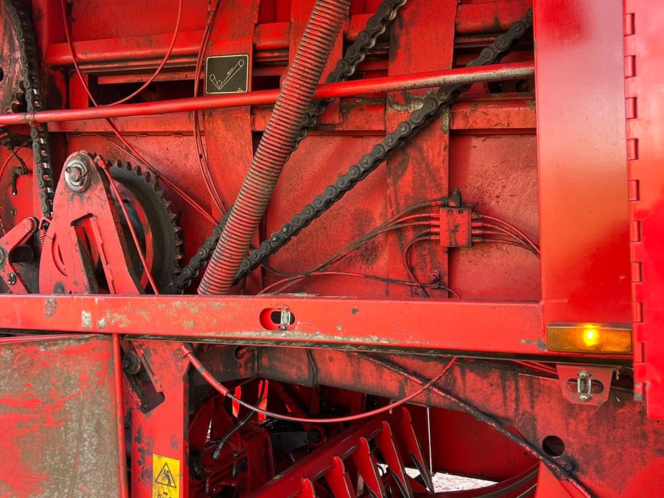 Massey Ferguson 190 - Pressere - Bigballe - 6