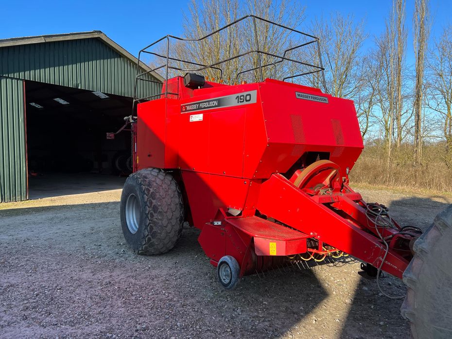 Massey Ferguson 190 - Pressere - Bigballe - 2