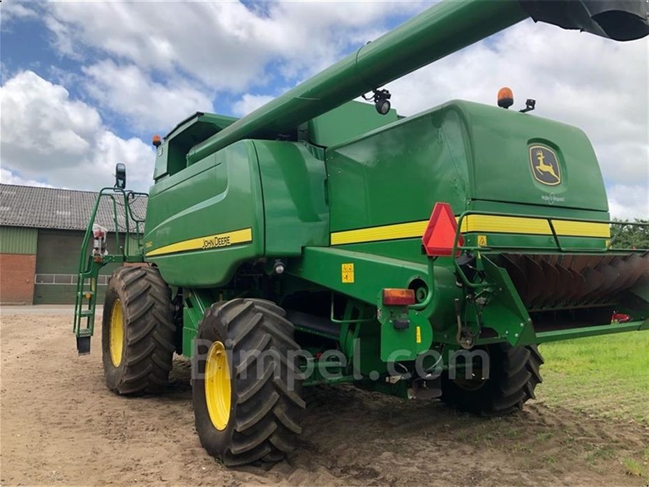 John Deere T660 4wd & Powerflow skærbord, autotrac ready - Høstmaskiner - Mejetærskere - 8