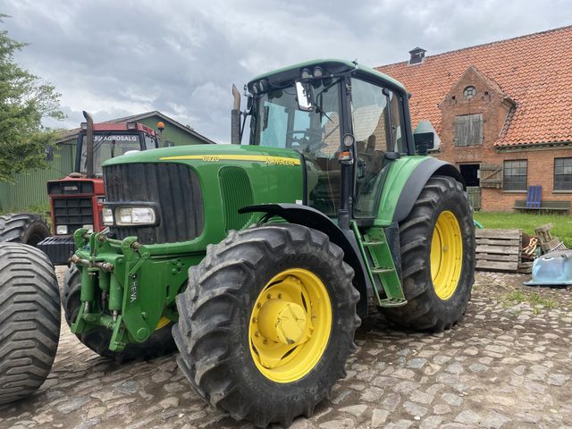 John Deere 6920, auto-power. KUN KØRT 6.400 TIMER.