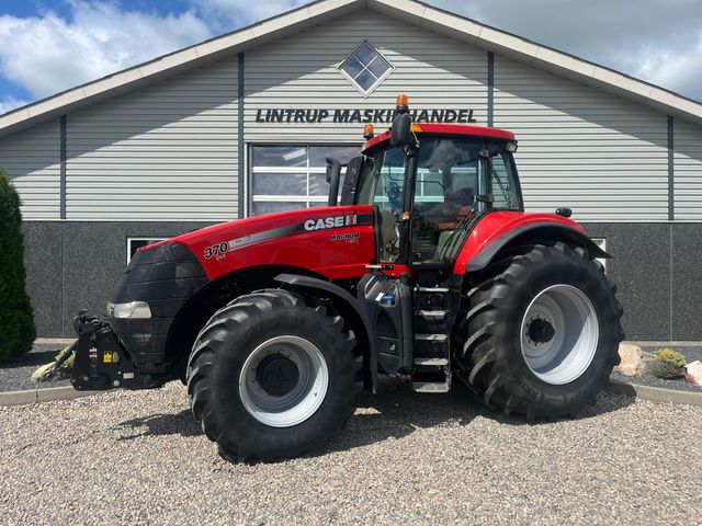 Case IH Magnum 370 CVX