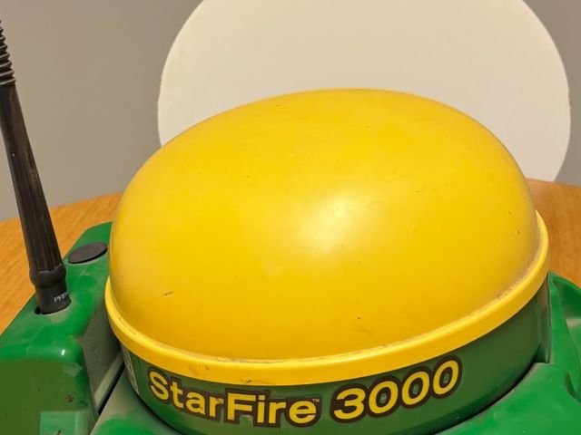 John Deere STARFIRE 3000