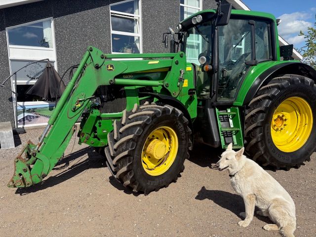 John Deere 6830 PREMIUM