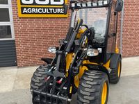 JCB 403 Plus Agri Med kabine og 30 km/t - Læssemaskiner - Minilæssere - 1