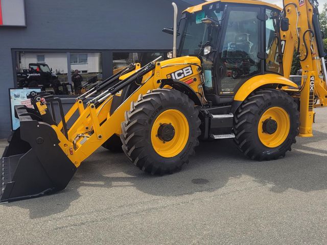 JCB 4CX