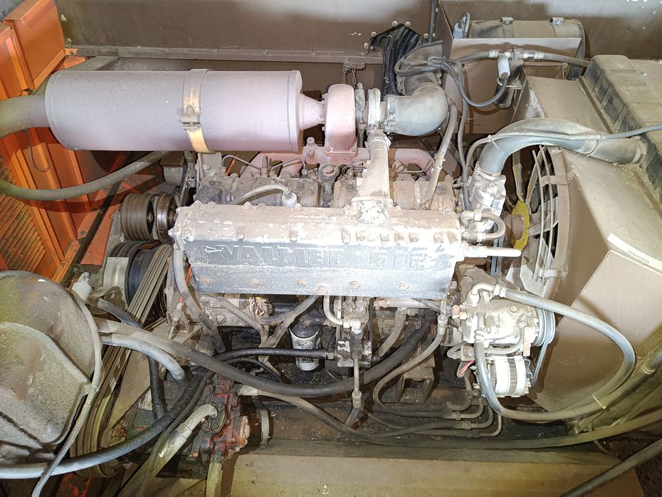 Dronningborg D9000 med 20 fod power flow skærebord - Høstmaskiner - Mejetærskere - 20