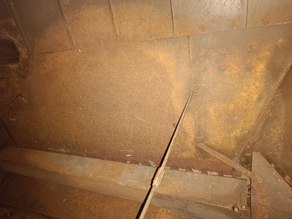 Dronningborg D9000 med 20 fod power flow skærebord - Høstmaskiner - Mejetærskere - 17