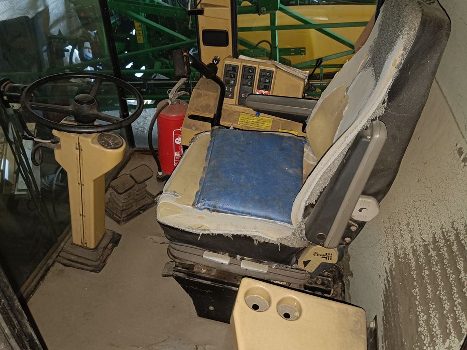 Dronningborg D9000 med 20 fod power flow skærebord - Høstmaskiner - Mejetærskere - 12