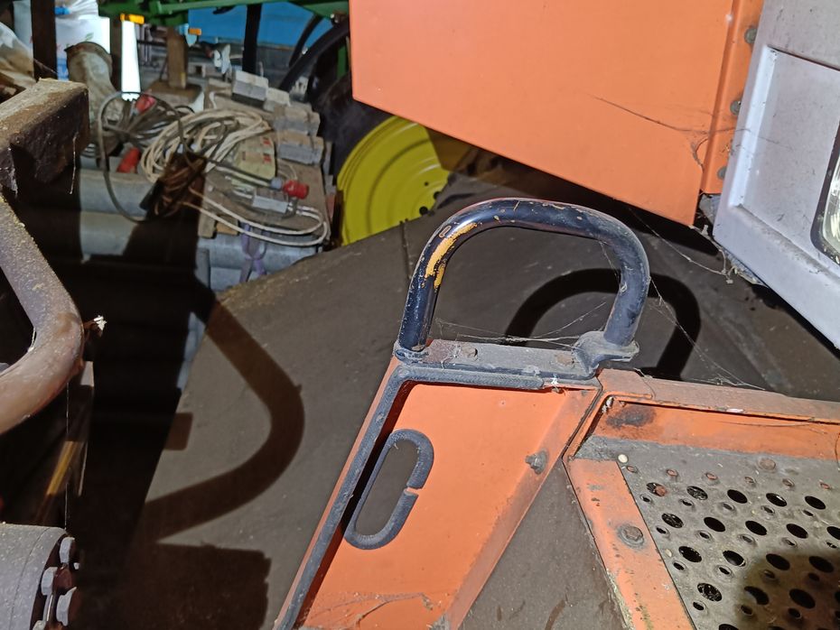 Dronningborg D9000 med 20 fod power flow skærebord - Høstmaskiner - Mejetærskere - 10