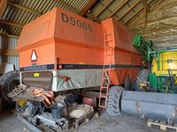 Dronningborg D9000 med 20 fod power flow skærebord - Høstmaskiner - Mejetærskere - 1