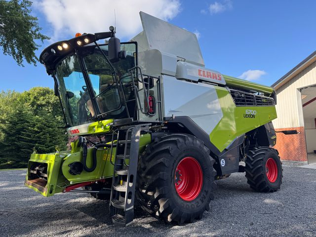 CLAAS Lexion 6700