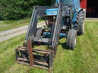 Ford 8210 med frontlæsser - Traktorer - Traktorer 2 wd - 3