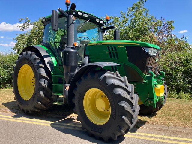 John Deere 6195R