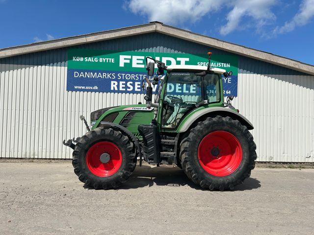 Fendt 516 Vario SCR Profi Plus