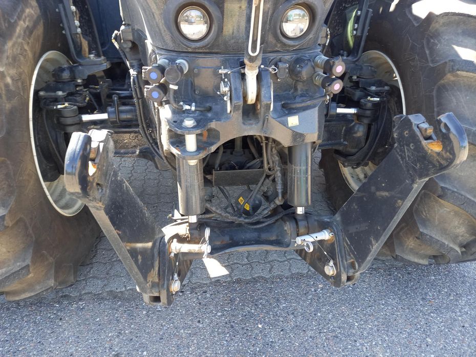 New Holland T7.315 HD - Traktorer - Traktorer 4 wd - 7