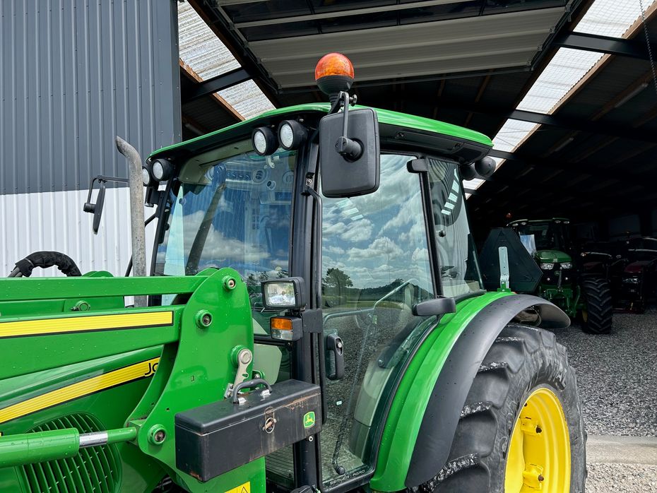 John Deere 5090 M med John Deere 583 Frontlæsser - Traktorer - Traktorer 4 wd - 15