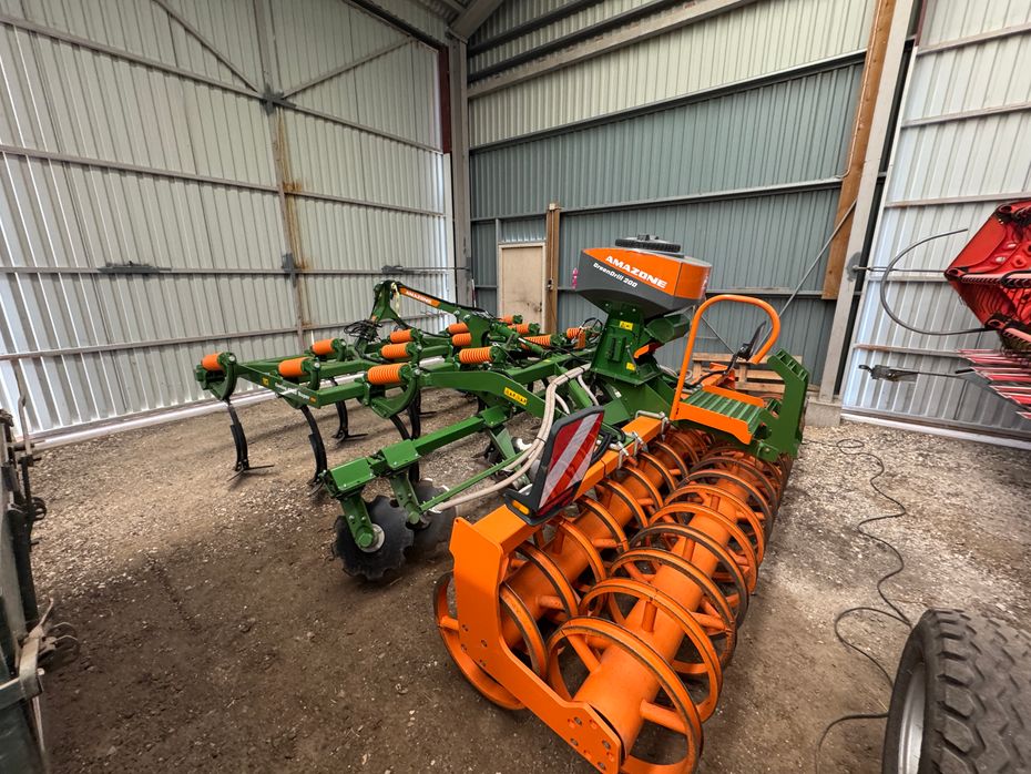 Amazone Cenius 4003 4003 med frøsåning - Harver - Stubharver - 1