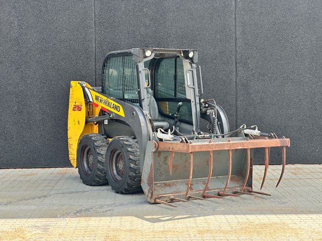 New Holland L216